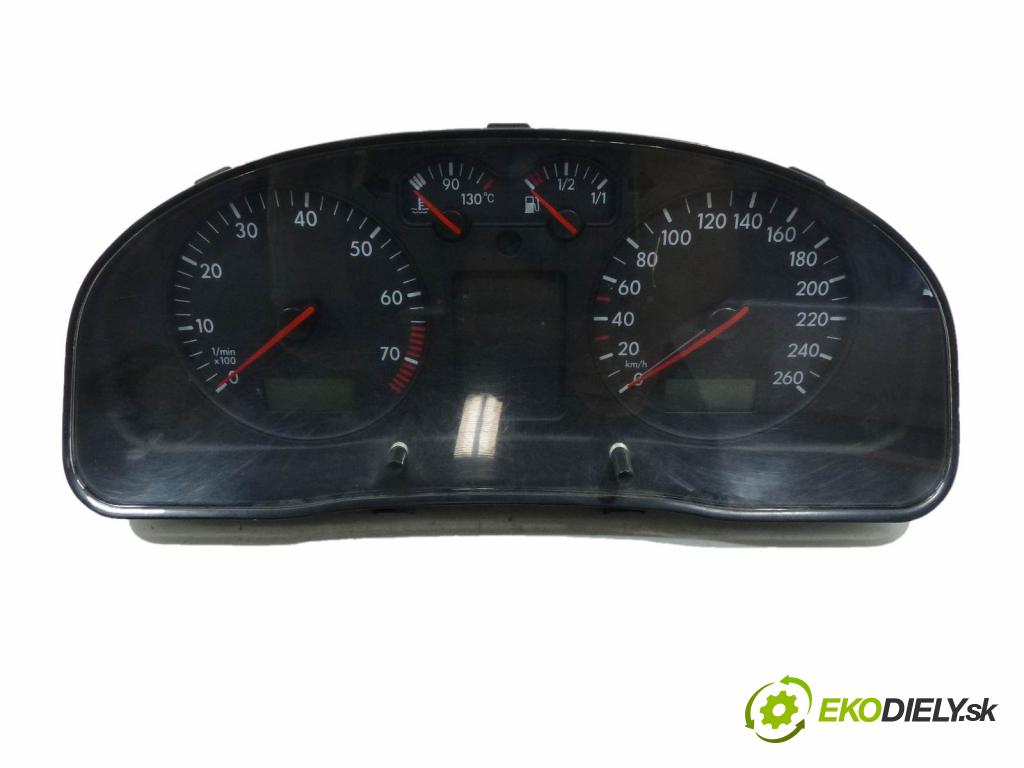 Vw Passat B5 1995-2005 1.8 20V 125 hp  92 kW 1800 cm3  prístrojovka  (Přístrojové desky, displeje)