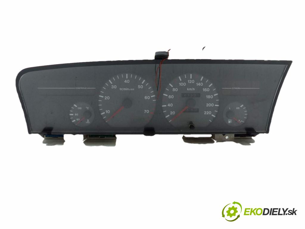 Citroen Xantia 2.0 16V 132  HP  97 kW 2000 cm3  Prístrojovka  (Prístrojové dosky, displeje)