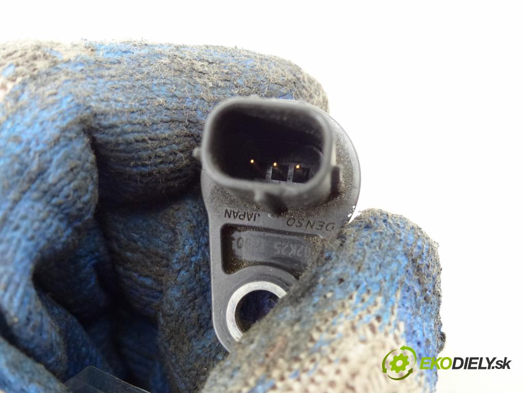 Toyota Corolla E15 2007-2014 1.6 16V VVTI 124hp  91 kW 1600 cm3  Snímač - vačkového hriadeľa -