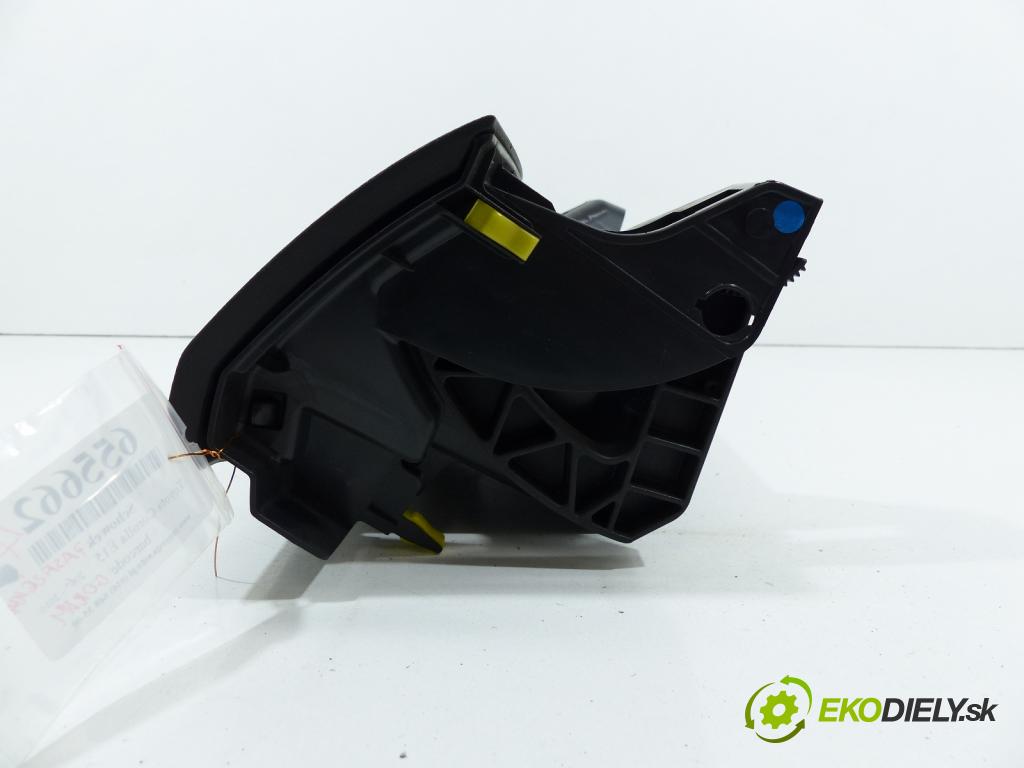 Toyota Corolla E15 2007-2014 1.6 16V VVTI 124hp 91 kW 1600 cm3 Priehradka, kastlík