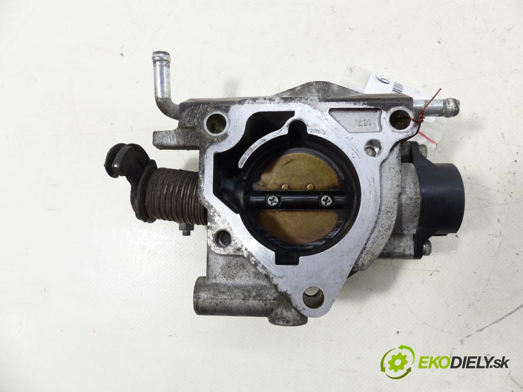 Mazda 3 I BK 2003-2009 1.6 16V 105 HP  77 kW 1600 cm3  Škrtiaca klapka  (Škrtiace klapky)