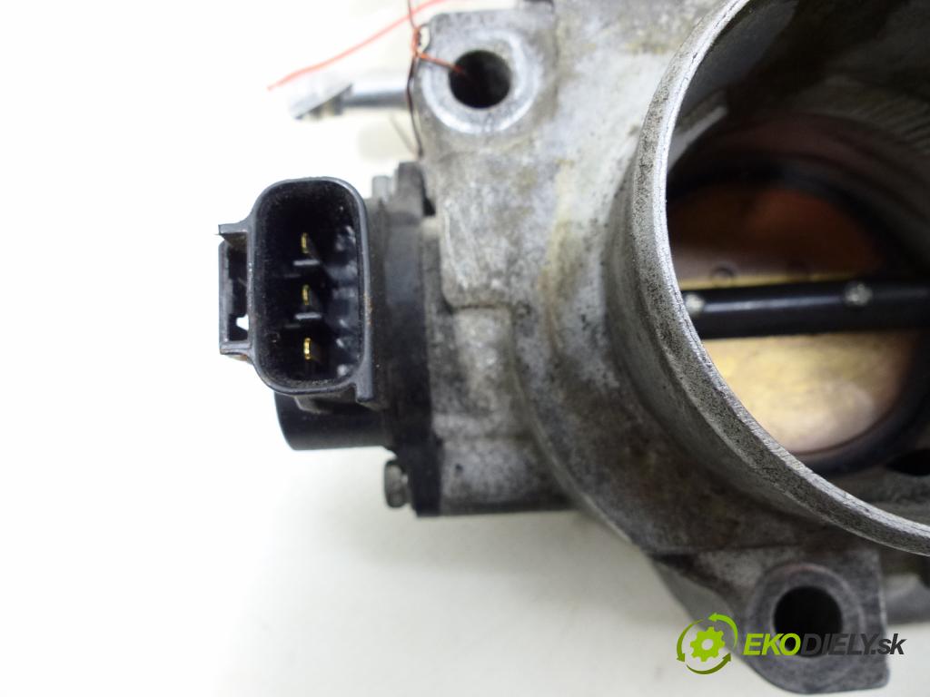Mazda 3 I BK 2003-2009 1.6 16V 105 HP  77 kW 1600 cm3  Škrtiaca klapka  (Škrtiace klapky)