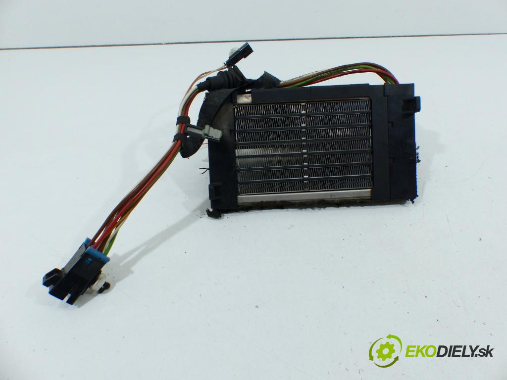 Mercedes ML W163 1997-2005 4.0 CDI 250 hp  184 kW 4000 cm3  topné těleso radiátor topení  (Radiátory topení)