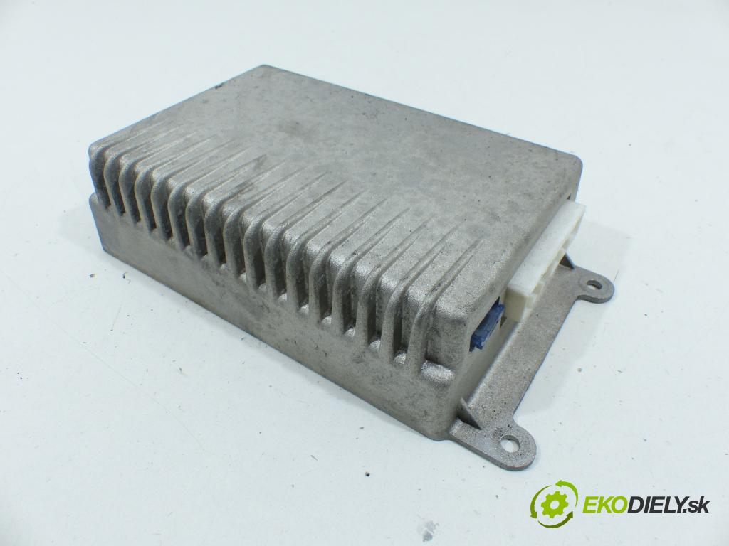 Lancia Thesis 2.4 JTD 150 HP  110 kW 2400 cm3  Zosilňovač  (Zosilňovače)