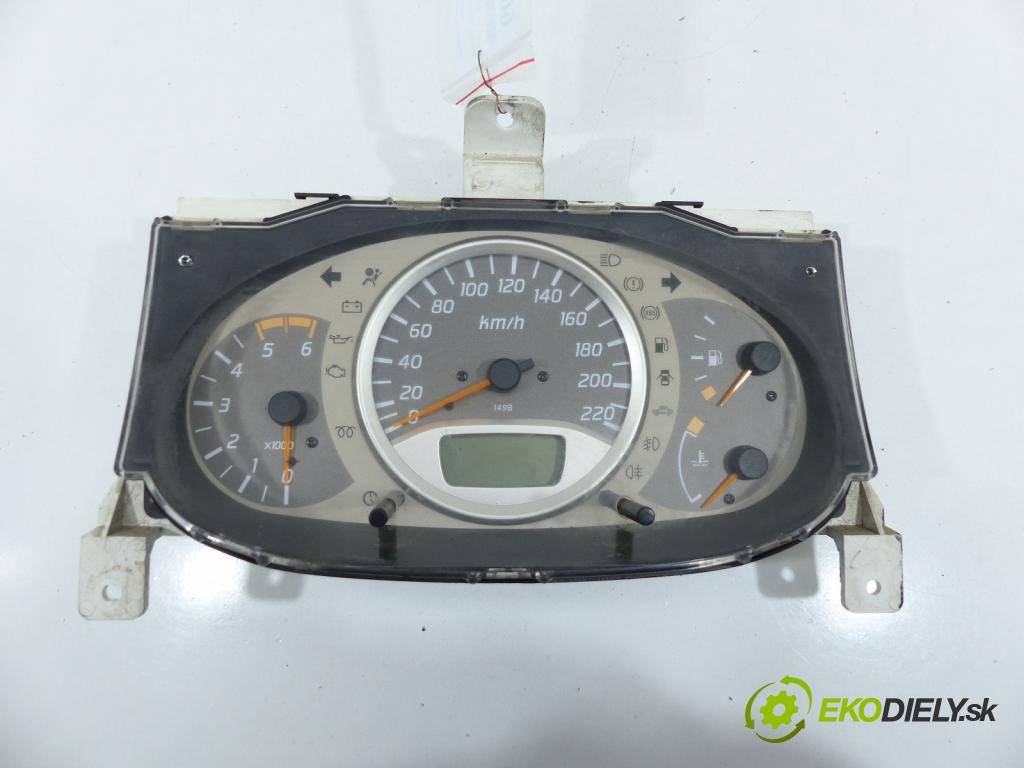 Nissan Almera tino 2.2 - 114 hp  84 kW 2200 cm3  prístrojovka  (Přístrojové desky, displeje)