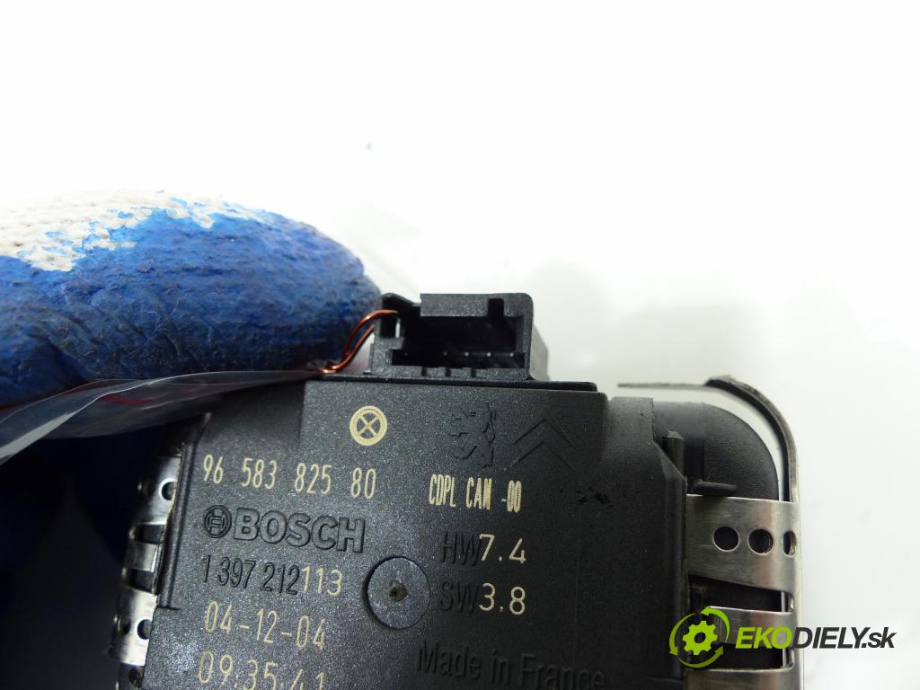 Peugeot 407 2.0 16V 136 HP  100 kW 2000 cm3  Snímač dažďa  (Snímače dažďa)