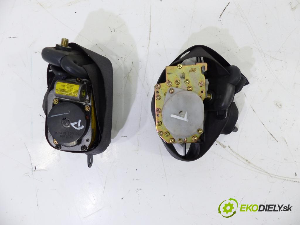 Toyota Corolla E11 1997-2002 1.4 16V VVTI 97 hp  71 kW 1400 cm3  silenbloku vzduchové