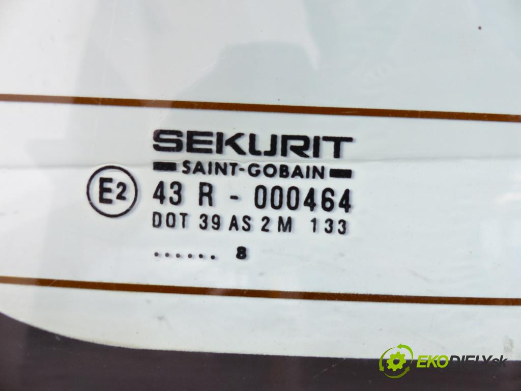 Honda Civic VI 1995-2001 1.4 90 hp  66 kW 1400 cm3  okno zadní část  (Okna zadní)