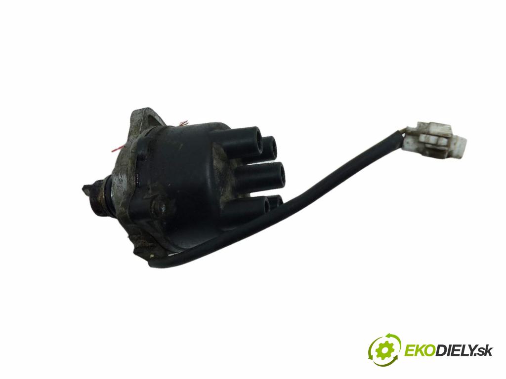 Suzuki Wagon R+ 1.0 8V   1000 cm3  Rozdeľovač -  (Rozdeľovače)