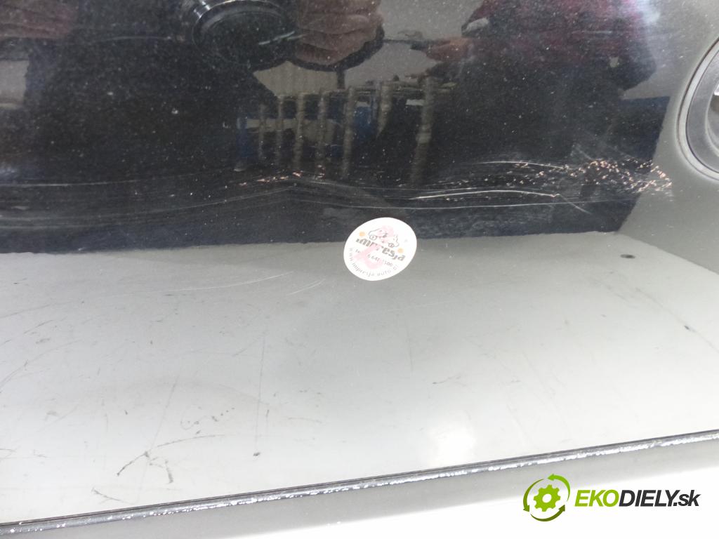 Nissan Almera N16 2000-2006 1.8 16V 116 HP  85 kW 1800 cm3  Dvere predný ľave  (Ostatné)