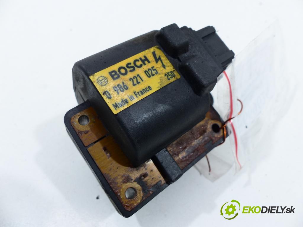 Renault Clio II 1998-2012 1.4 8V   1400 cm3  Cievka zapaľovacia  (Zapaľovacie cievky, moduly)