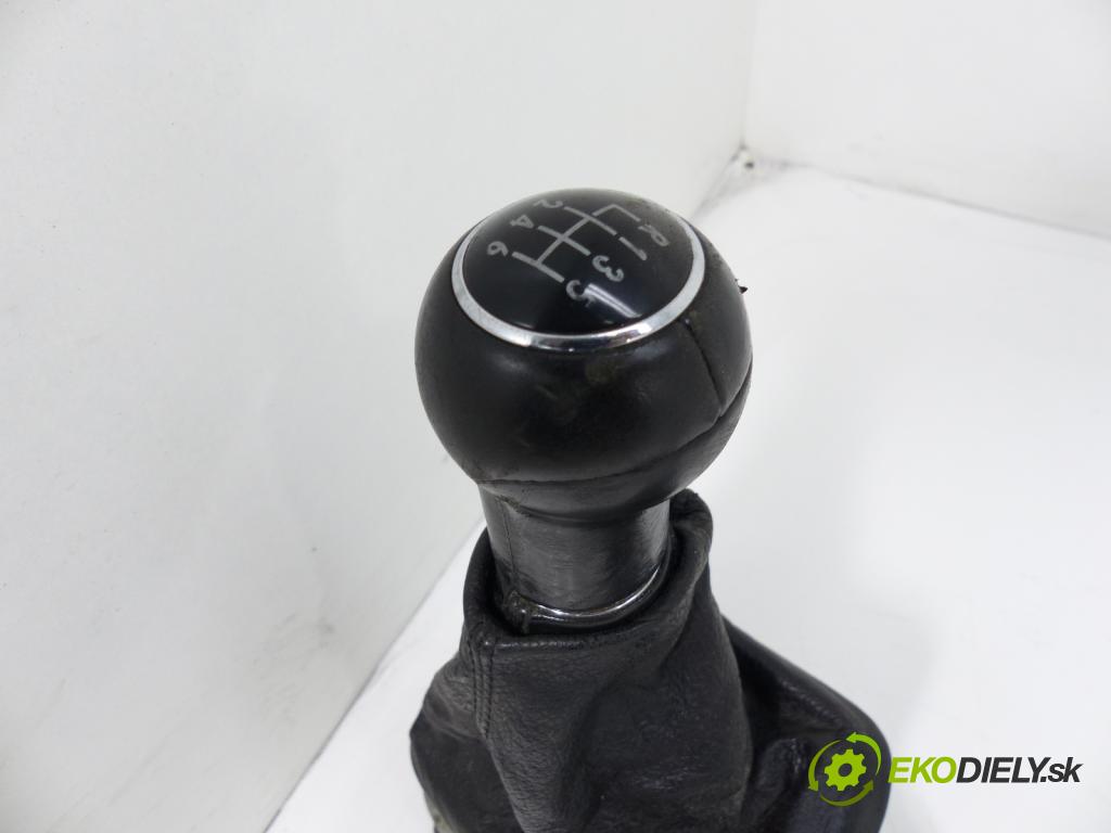 Vw Sharan I 1995-2010 1.8 T D 20V 150 HP  110 kW 1800 cm3  Kulisa - -  (Rýchlostné páky / kulisy)