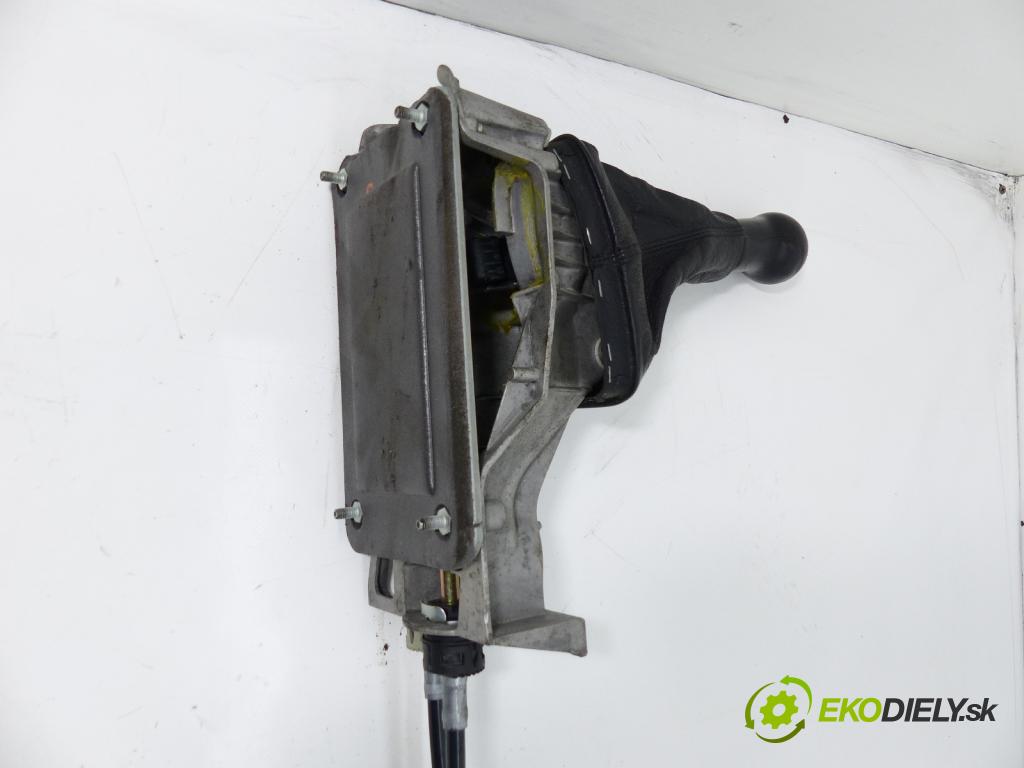 Vw Sharan I 1995-2010 1.8 T D 20V 150 HP  110 kW 1800 cm3  Kulisa - -  (Rýchlostné páky / kulisy)