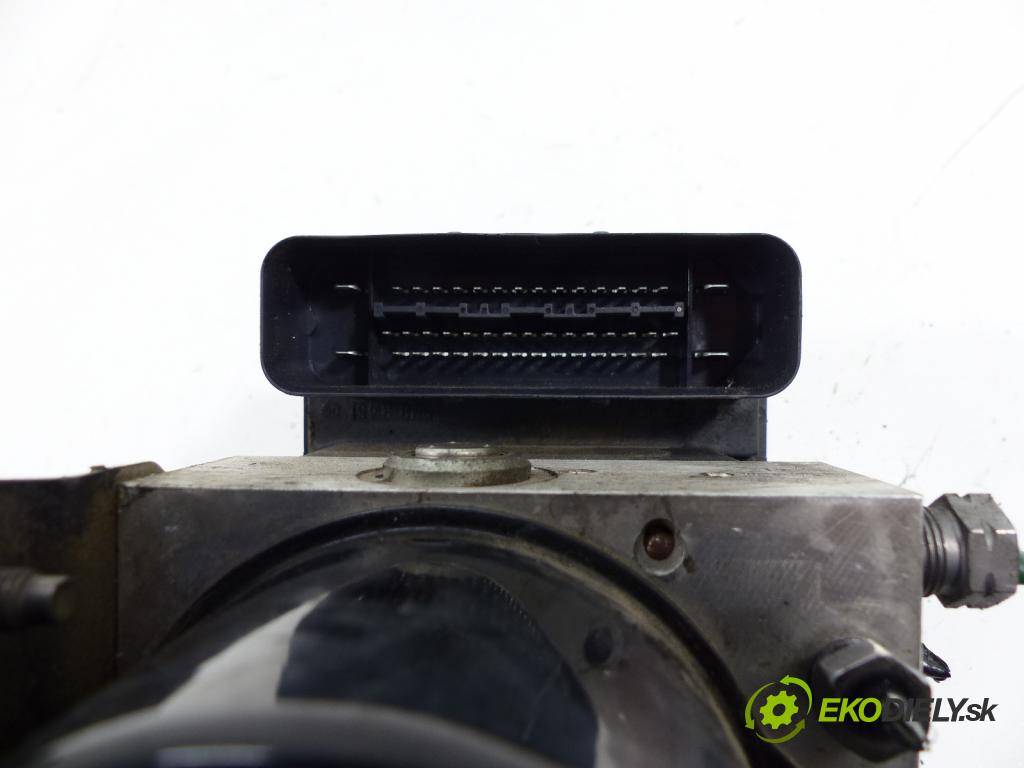 Citroen C5 2001-2008 2.0 HDI 136hp  100 kW 2000 cm3  pumpa ABS  (Pumpy brzdové)