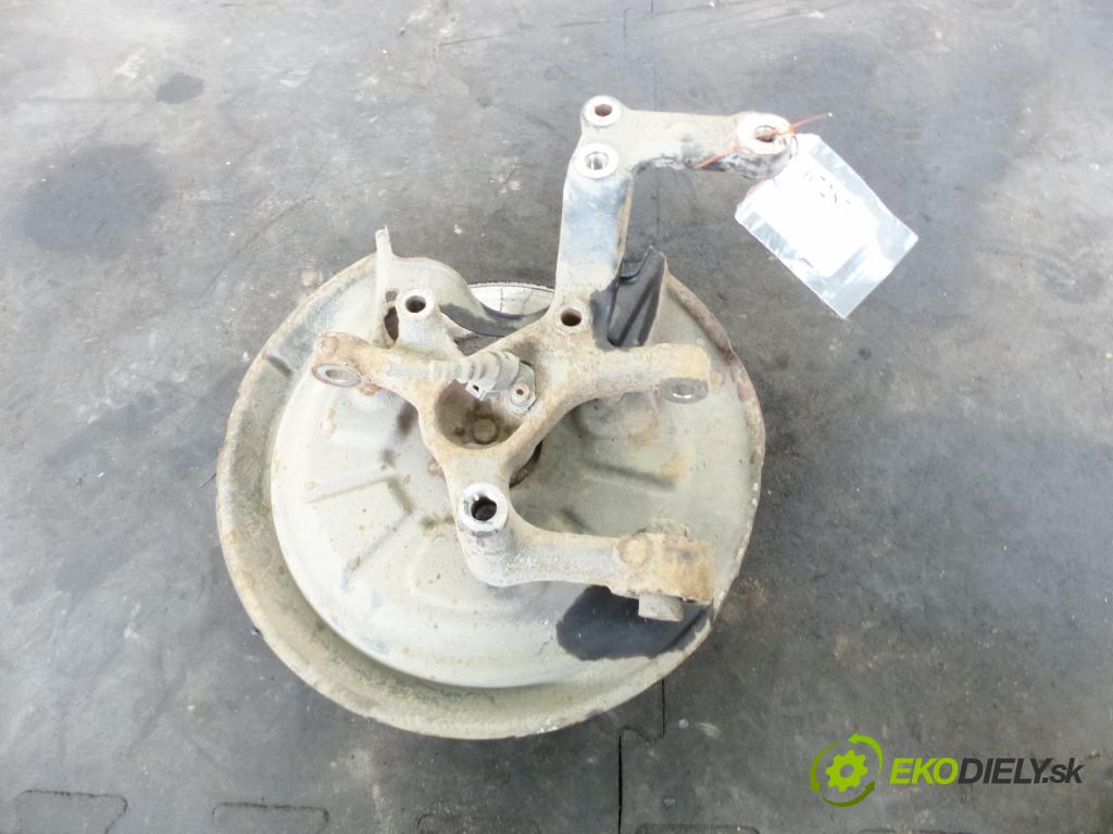 Seat Leon II 2005-2012 1.9 TDI 105 hp  77 kW 1900 cm3  náboj kola zadní část