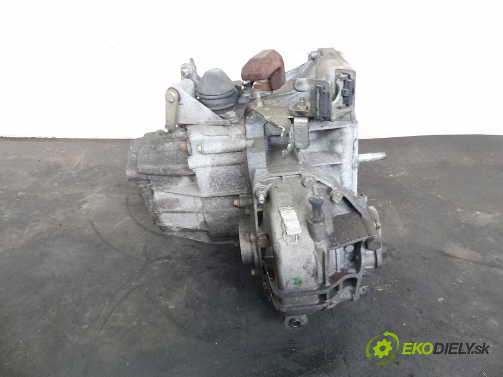 Alfa romeo 147 1.9 JTD 8V 120 HP  88 kW 1900 cm3  Prevodovka - manuálne