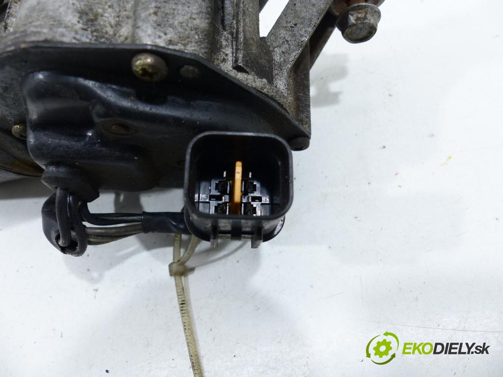 Daewoo Nubira 1997-1999 1.6 16V   1600 cm3  motor stěračů přední část
