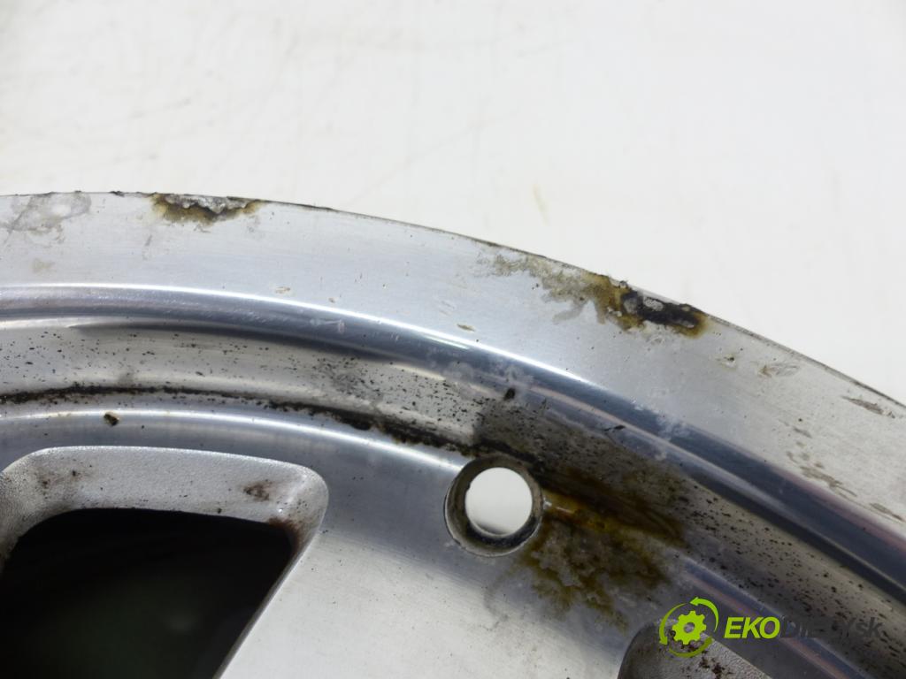 Audi A4 B5 1994-2001 1.8 20V 150 HP 110 kW 1800 cm3 Hlinikové disky -