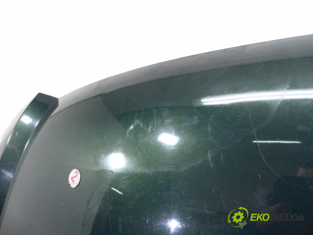 Fiat Stilo 1.9 JTD 80 hp  59 kW 1900 cm3  kapota přední část