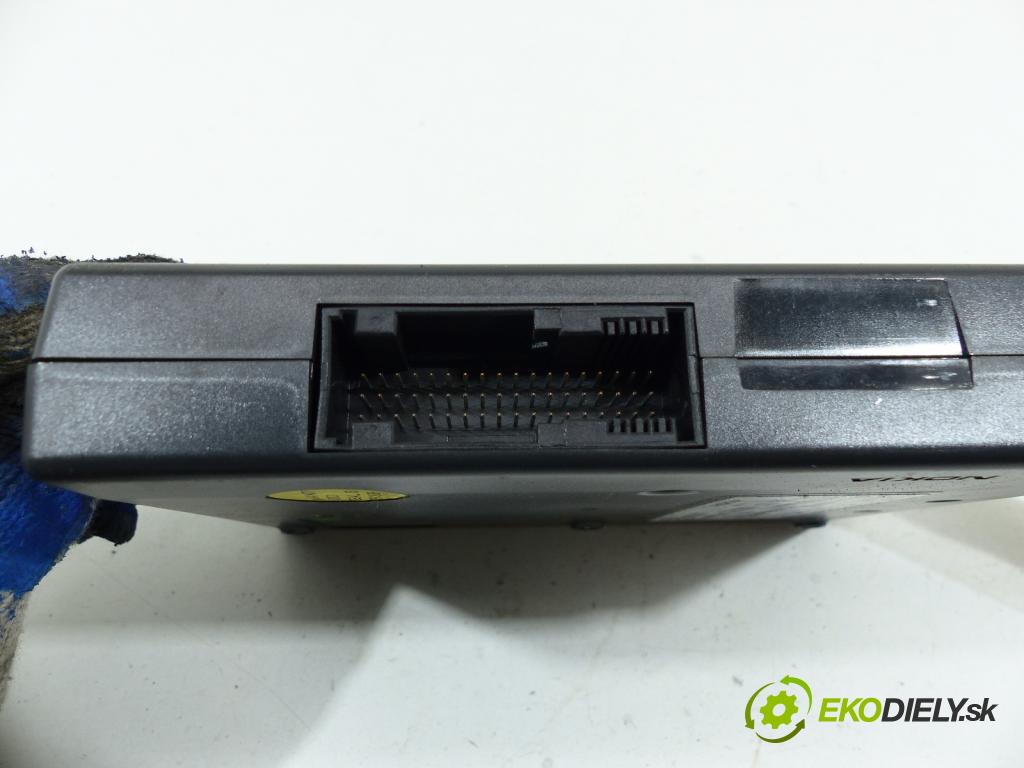 Vw Passat B6 2005-2010 2.0 TDI 140 HP  103 kW 2000 cm3  Modul Riadiaca jednotka  (Ostatné)