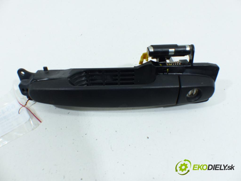 Toyota Rav4 III 2005-2012 2.4 16V VVTI 165 HP  121 kW 2400 cm3  Kľučka predný ľavá strana vonkajšia  (Vonkajšie predné ľavé)