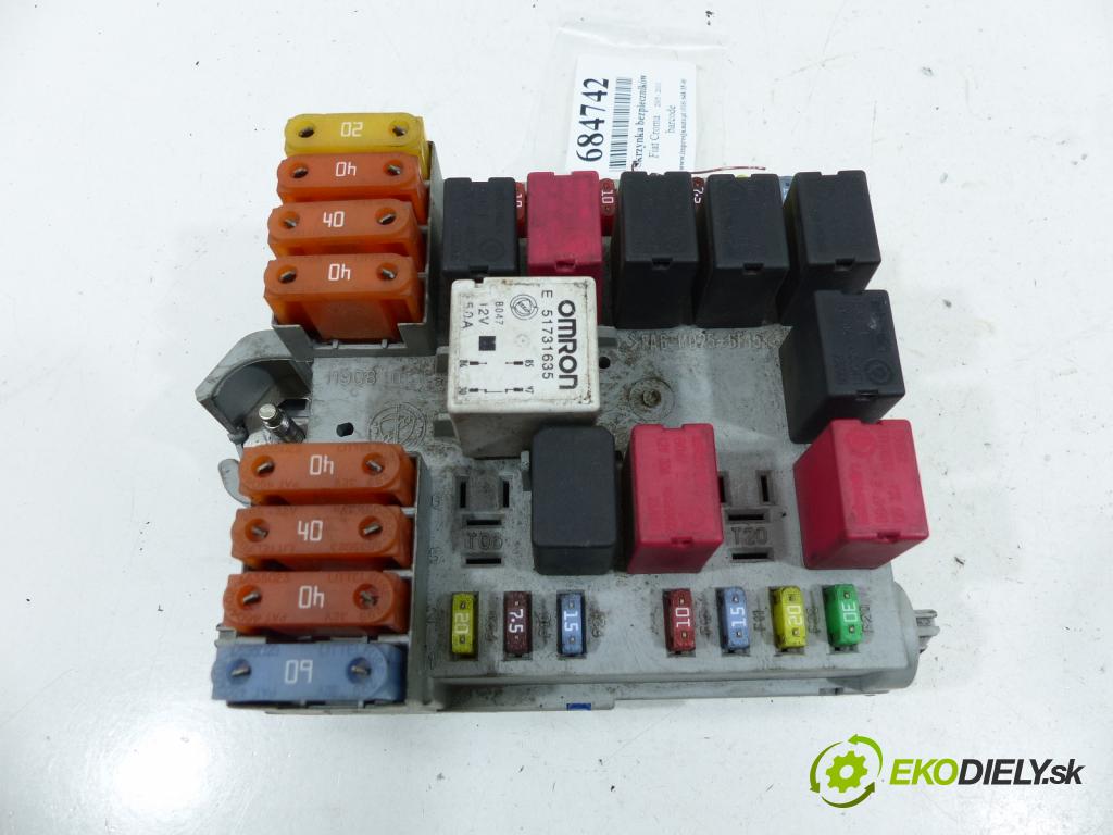 Fiat Croma II 2005-2010 1.9 JTD 16V 150 hp  110 kW 1900 cm3  skříňka poistková  (Pojistkové skříňky)