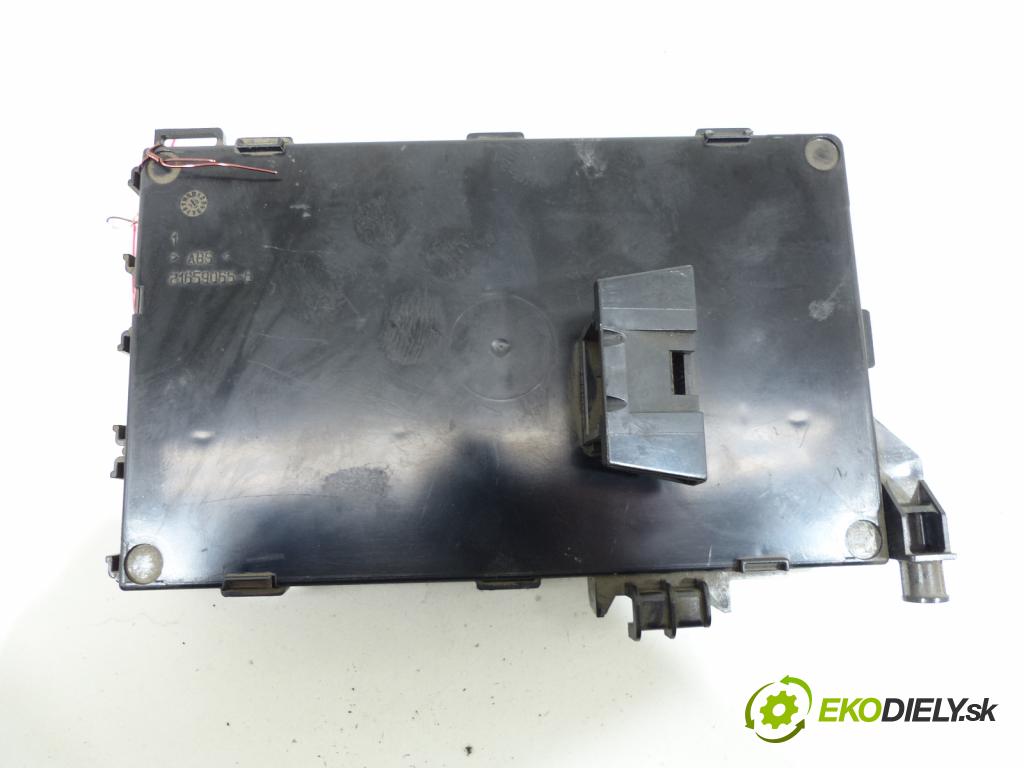 Renault Clio II 1998-2012 1.5 DCI 65 HP 48 kW 1500 cm3 Modul Riadiaca jednotka (Ostatné)