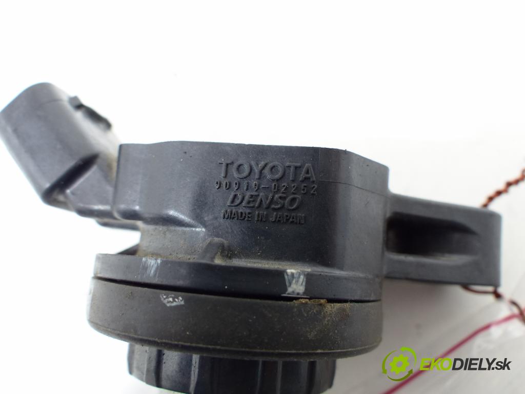 Toyota Corolla E15 2007-2014 1.6 16V 132 HP 97 kW 1600 cm3 Cievka zapaľovacia (Zapaľovacie cievky, moduly)