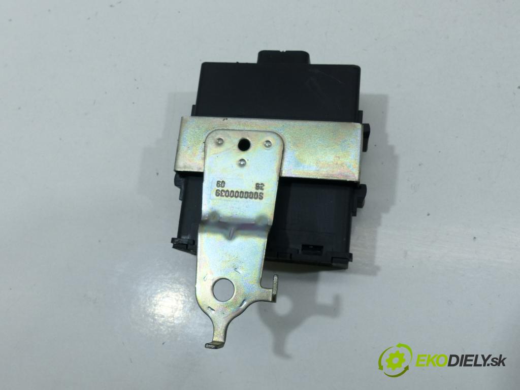Toyota Corolla E15 2007-2014 1.6 16V 132  HP  97 kW 1600 cm3  Jednotka riadiaca