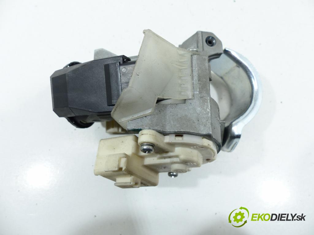 Toyota Corolla E15 2007-2014 1.6 16V 132  HP  97 kW 1600 cm3  Jednotka riadiaca