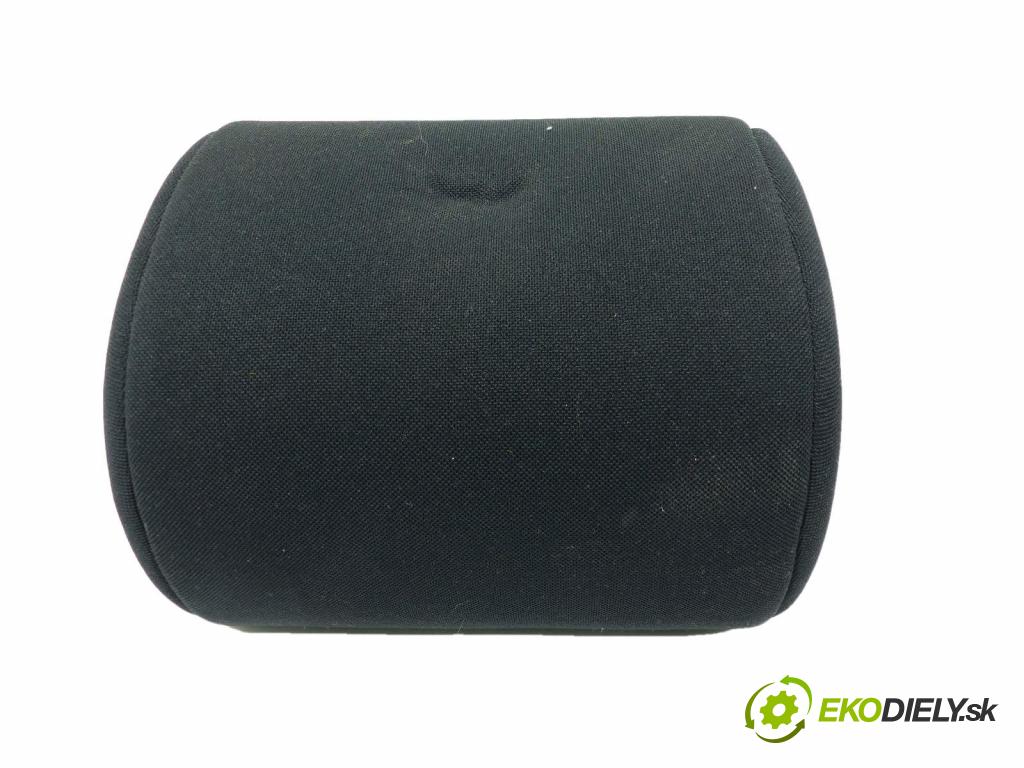 Toyota Corolla E15 2007-2014 1.6 16V 132  HP  97 kW 1600 cm3  podhlavník sedačky 