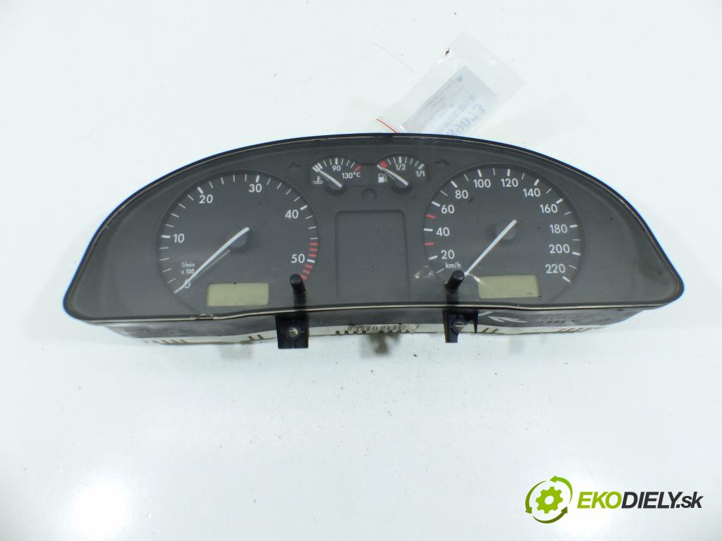 Vw Passat B5 1995-2005 1.9 TDI 90 hp  66 kW 1900 cm3  prístrojovka  (Přístrojové desky, displeje)