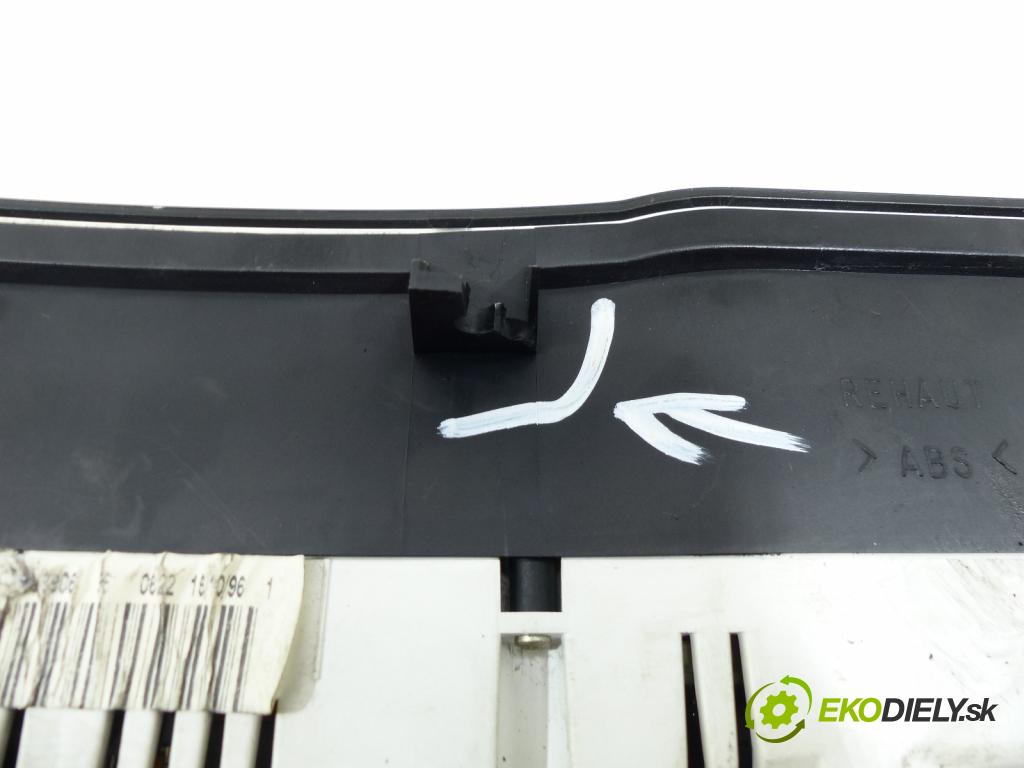 Vw Passat B5 1995-2005 1.9 TDI 90 hp  66 kW 1900 cm3  prístrojovka  (Přístrojové desky, displeje)