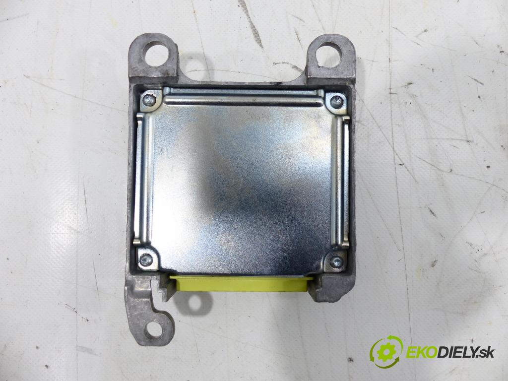 Toyota Corolla E12 2001-2009 1.6 16V VVTI 110 HP  81 kW 1600 cm3  palubovka -