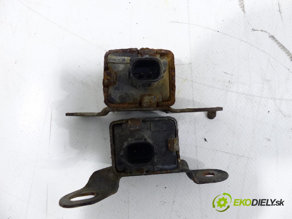 Toyota Corolla E12 2001-2009 1.6 16V VVTI 110 HP  81 kW 1600 cm3  palubovka -