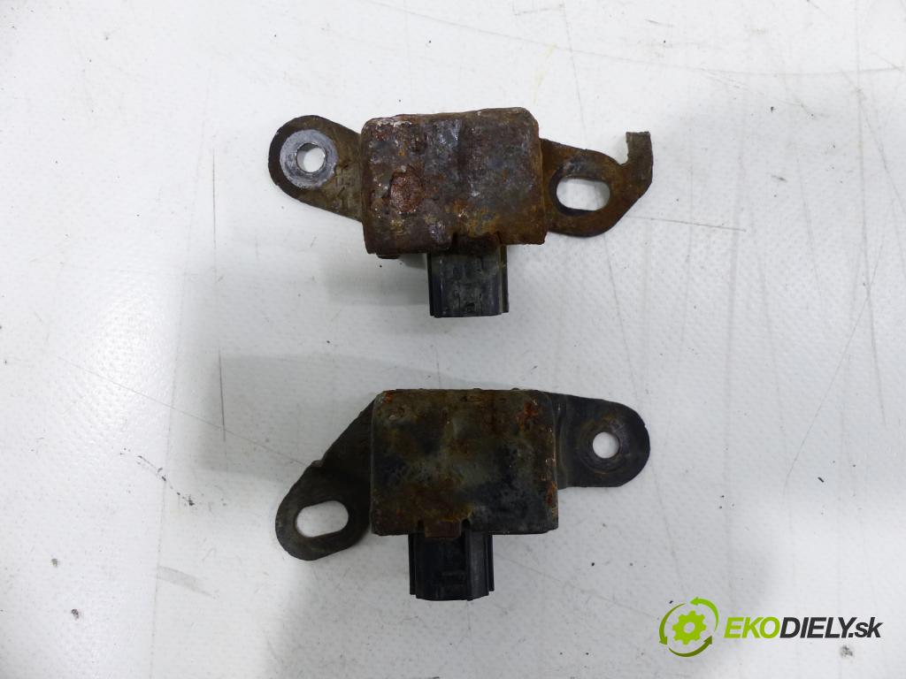 Toyota Corolla E12 2001-2009 1.6 16V VVTI 110 HP  81 kW 1600 cm3  palubovka -