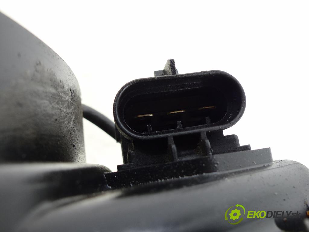 Opel Astra III 2004-2014 1.7 CDTI 101 HP  74 kW 1700 cm3  Ventilátor chladiča