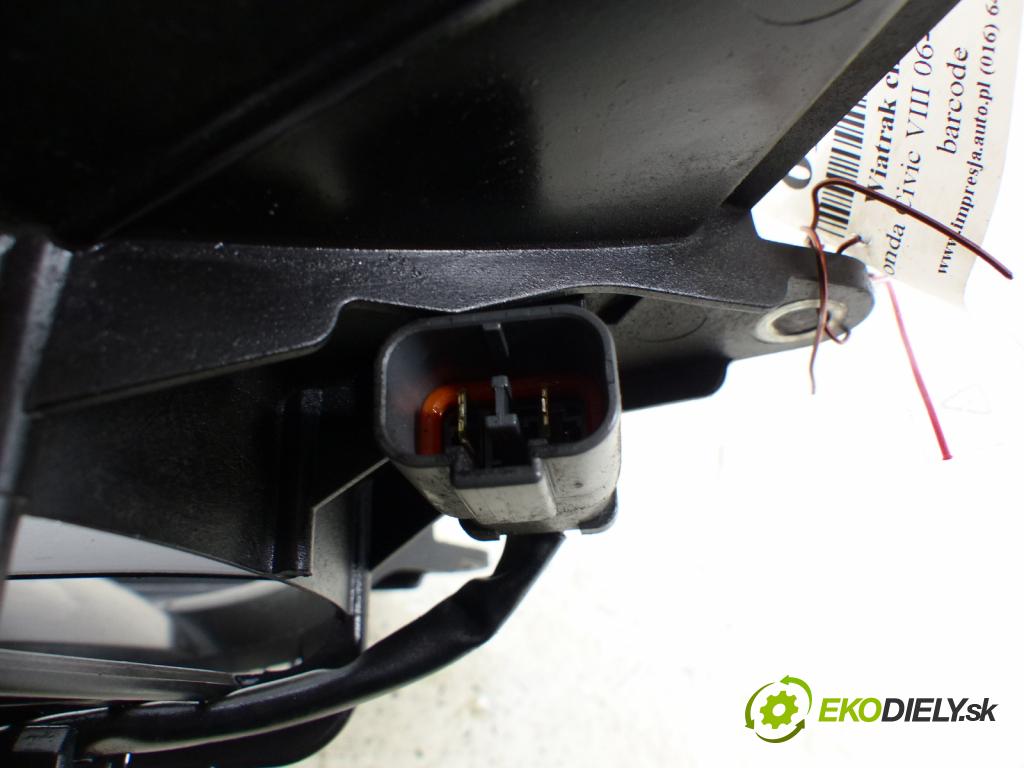 Honda Civic VIII 2006-2011 2.2 i-CTDI 140 HP  103 kW 2200 cm3  Ventilátor chladiča