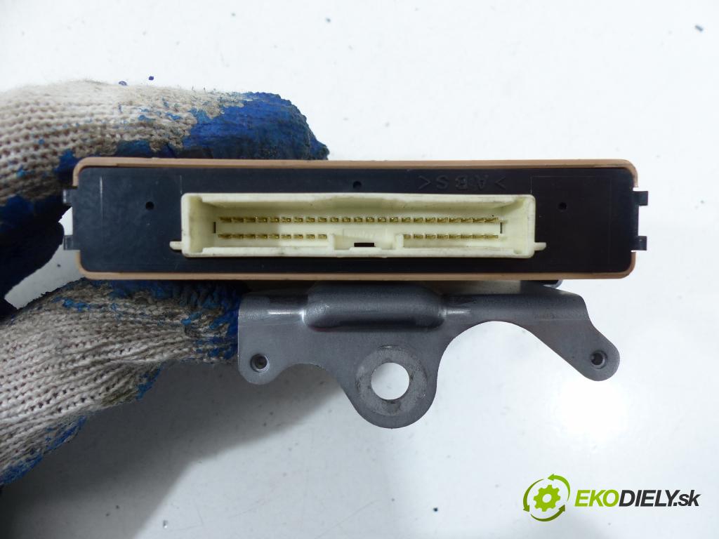 Toyota Corolla E15 2007-2014 1.6 VVTI 16V 124hp 91 kW 1600 cm3 Jednotka riadiaca