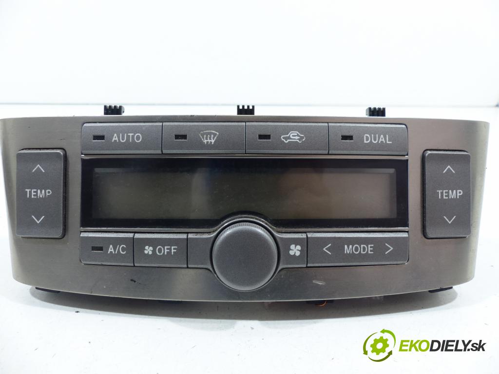 Toyota Avensis II T25 2003-2008 2.0 D4D 116 HP  85 kW 2000 cm3  - Panel kúrenia 