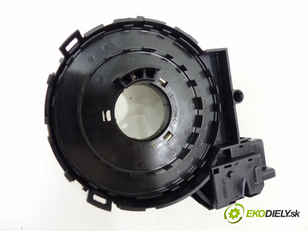 Vw Jetta V 2005-2010 1.9 TDI 105 HP  77 kW 1900 cm3  palubovka -