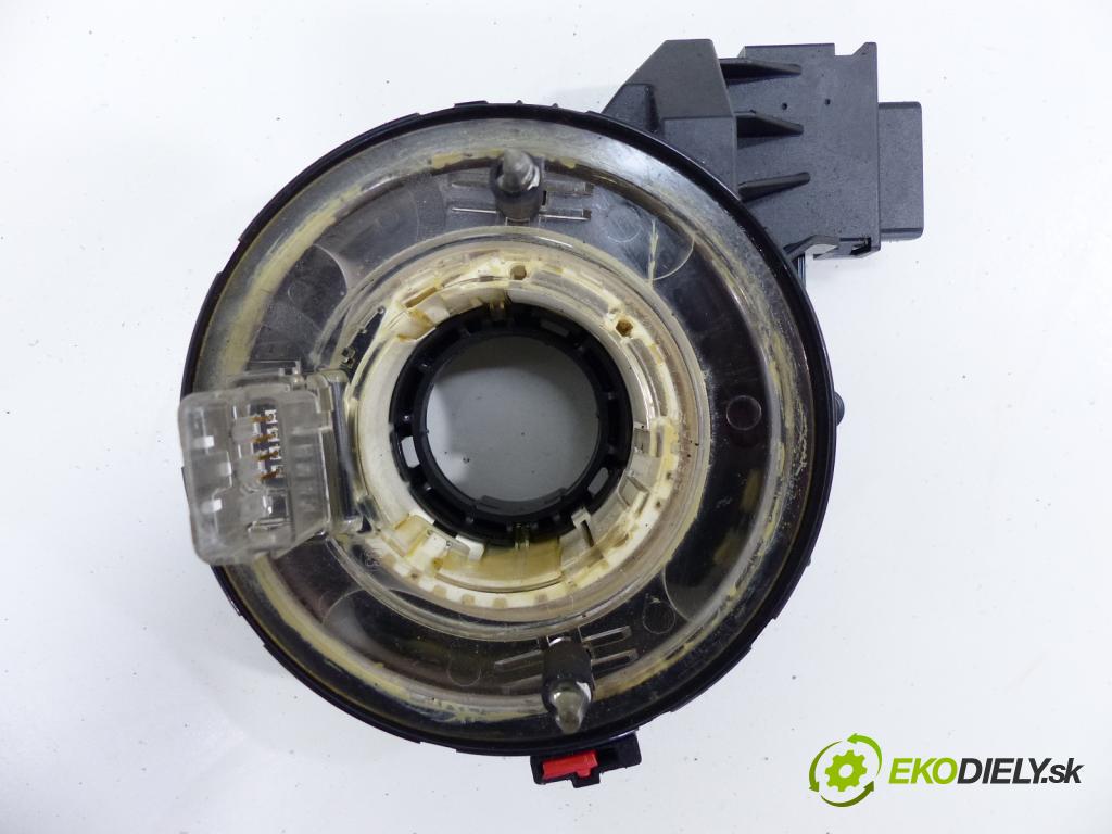 Vw Jetta V 2005-2010 1.9 TDI 105 HP  77 kW 1900 cm3  palubovka -