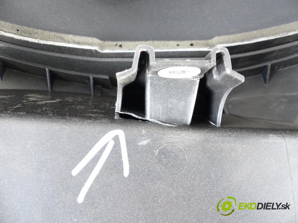 Vw Jetta V 2005-2010 1.9 TDI 105 HP  77 kW 1900 cm3  palubovka -