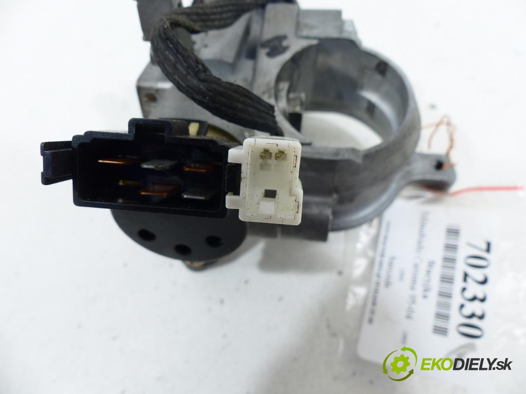 Mitsubishi Carisma 1.8 16V GDI 125 HP 92 kW 1800 cm3 spinačka (Spínacie skrinky a kľúče)