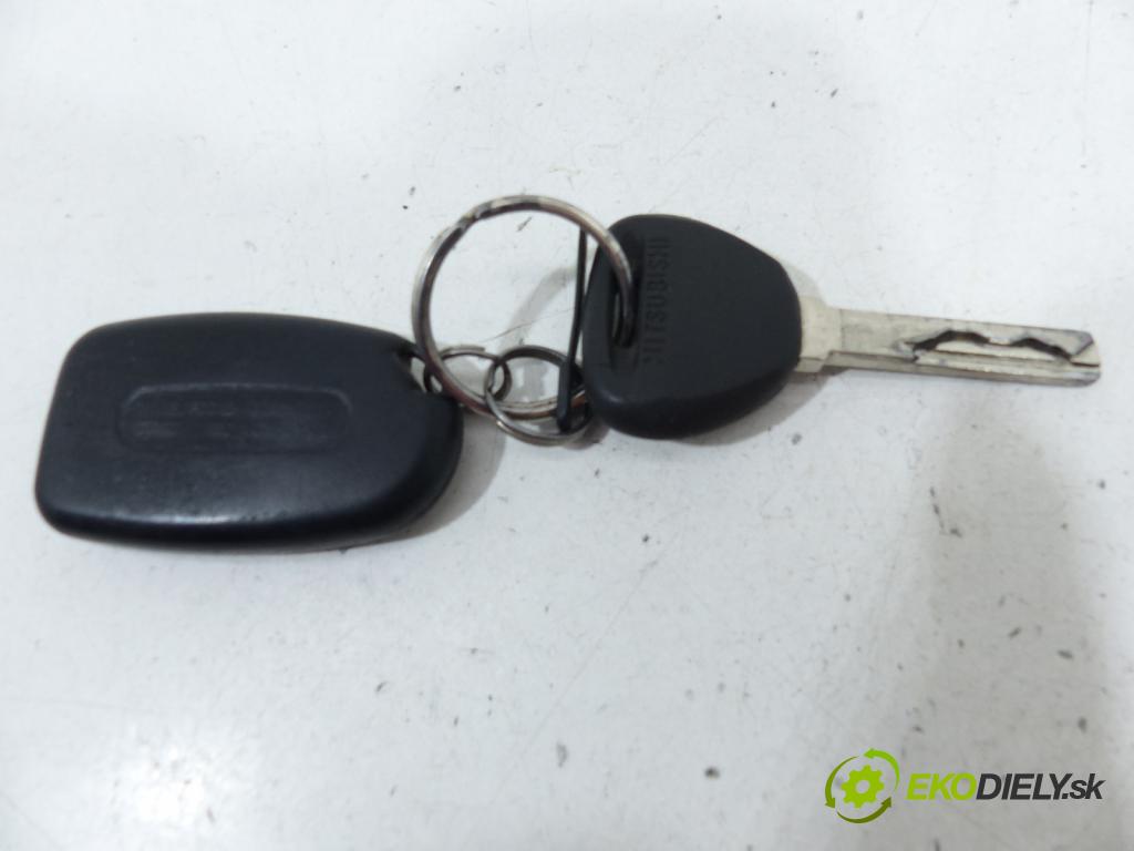 Mitsubishi Carisma 1.8 16V GDI 125 HP  92 kW 1800 cm3  spinačka  (Spínacie skrinky a kľúče)
