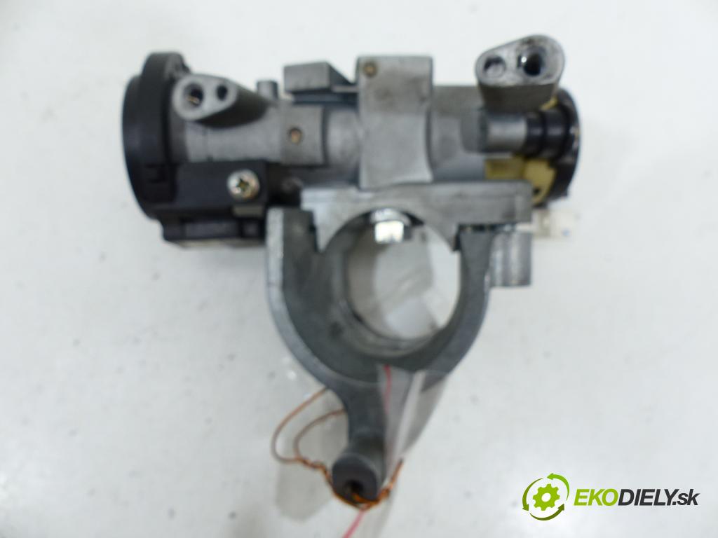 Mitsubishi Carisma 1.8 16V GDI 125 HP 92 kW 1800 cm3 spinačka (Spínacie skrinky a kľúče)