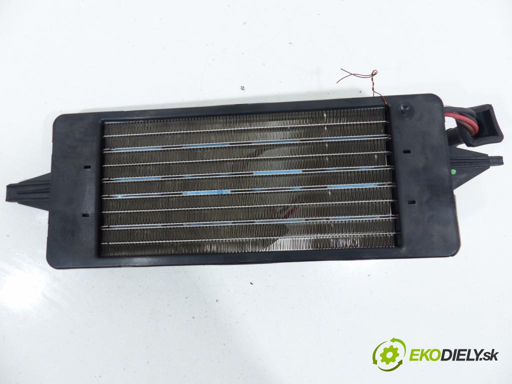 Chrysler 300c 3.0 CRD V6 218 hp  160 kW 3000 cm3  topné těleso radiátor topení  (Radiátory topení)