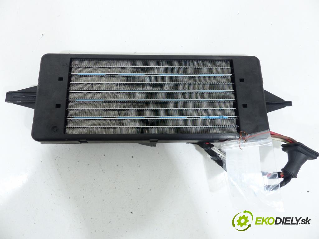 Chrysler 300c 3.0 CRD V6 218 hp  160 kW 3000 cm3  topné těleso radiátor topení  (Radiátory topení)