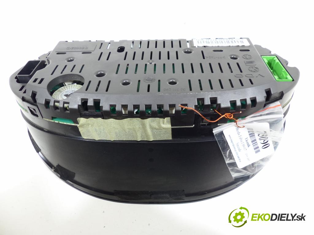 Skoda Fabia I 1999-2007 1.4 TDI 75 hp  55 kW 1400 cm3  prístrojovka  (Přístrojové desky, displeje)