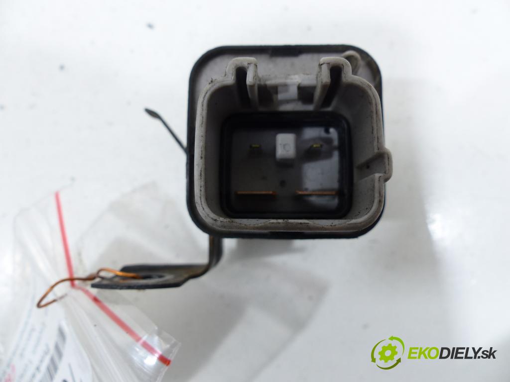 Toyota Avensis Verso 2.0 D4D 116 HP  85 kW 2000 cm3  relé  (Relé)